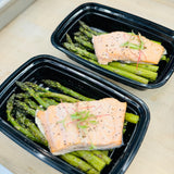 DLX Salmon with Asparagus